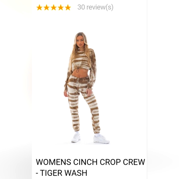 Sweatpants and crop top new - Picture 1 of 8